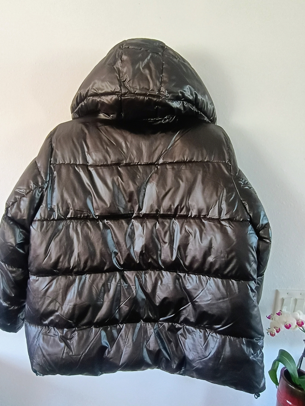 Two by Vince Camuto 2XL Black Hooded Puffer Jacket Glossy Winter Coat - Picture 7 of 7